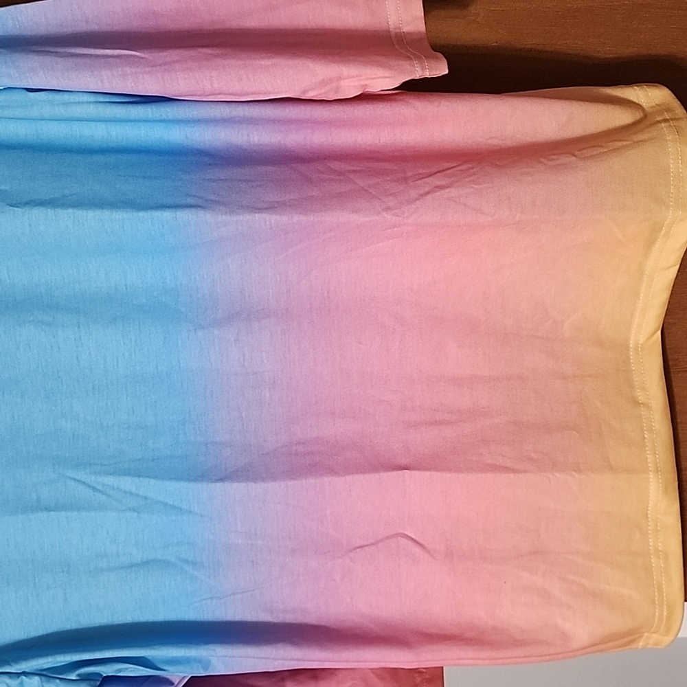 Women's Multi-Color Pastel 3/4 Sleeve Top, Medium - Picture 2 of 8